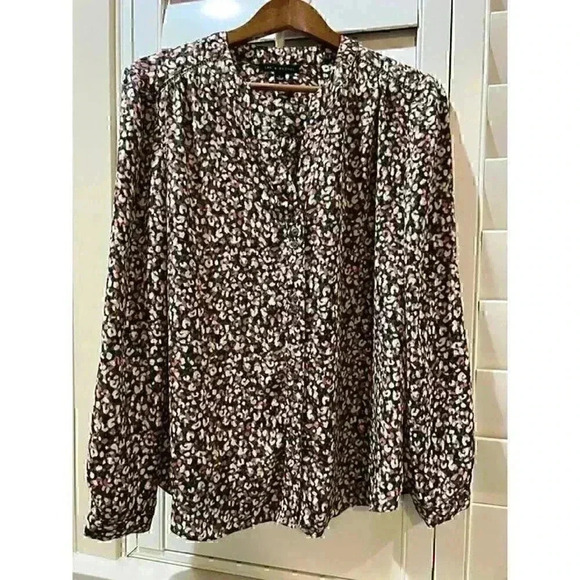 Zac and Rachel animal print Blouse Size Large - Picture 5 of 12